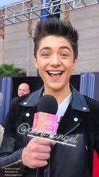 Asher Angel : asher-angel-1556851327.jpg