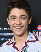 Asher Angel : asher-angel-1559087711.jpg