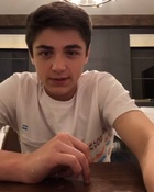 Asher Angel : asher-angel-1564776150.jpg