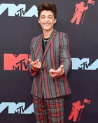 Asher Angel : asher-angel-1566939255.jpg