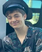 Asher Angel : asher-angel-1568357503.jpg