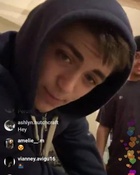 Asher Angel : asher-angel-1571624896.jpg