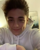 Asher Angel : asher-angel-1576026685.jpg