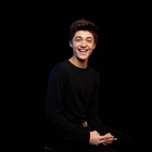 Asher Angel : asher-angel-1579213103.jpg