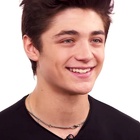 Asher Angel : asher-angel-1580067008.jpg