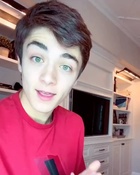 Asher Angel : asher-angel-1580668069.jpg