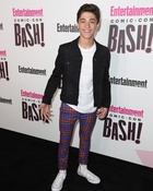 Asher Angel : asher-angel-1580673309.jpg