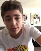 Asher Angel : asher-angel-1580766104.jpg