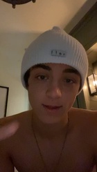 Asher Angel : asher-angel-1584649386.jpg