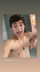 Asher Angel : asher-angel-1586466395.jpg