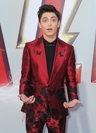 Asher Angel : asher-angel-1587912441.jpg