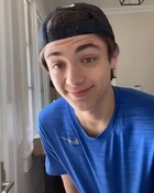 Asher Angel : asher-angel-1587913520.jpg