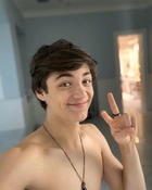 Asher Angel : asher-angel-1595265957.jpg