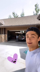 Asher Angel : asher-angel-1598138419.jpg