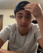 Asher Angel : asher-angel-1598369040.jpg