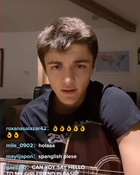 Asher Angel : asher-angel-1599188196.jpg