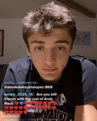 Asher Angel : asher-angel-1599252907.jpg