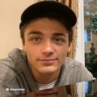 Asher Angel : asher-angel-1604725480.jpg