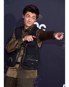 Asher Angel : asher-angel-1606505051.jpg