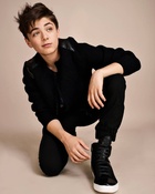 Asher Angel : asher-angel-1606760636.jpg