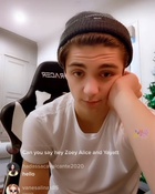 Asher Angel : asher-angel-1608068449.jpg