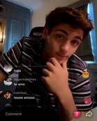 Asher Angel : asher-angel-1608405086.jpg