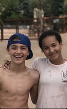 Asher Angel : asher-angel-1610122573.jpg