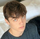 Asher Angel : asher-angel-1615689202.jpg