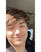 Asher Angel : asher-angel-1617746598.jpg