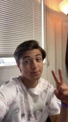 Asher Angel : asher-angel-1618518444.jpg