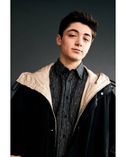 Asher Angel : asher-angel-1620954921.jpg