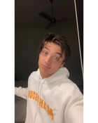 Asher Angel : asher-angel-1627840788.jpg