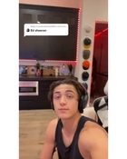 Asher Angel : asher-angel-1632438440.jpg