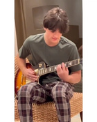 Asher Angel : asher-angel-1645247952.jpg