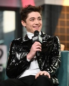 Asher Angel : asher-angel-1665586728.jpg