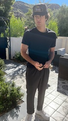 Asher Angel : asher-angel-1666815796.jpg
