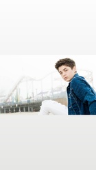 Asher Angel : asher-angel-1666815840.jpg