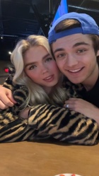 Asher Angel : asher-angel-1672774658.jpg