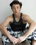 Asher Angel : asher-angel-1719775097.jpg
