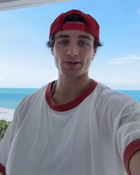 Asher Angel : asher-angel-1738349430.jpg