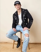 Asher Angel : asher-angel-1747414400.jpg