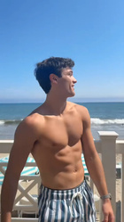 Asher Angel : asher-angel-1748849566.jpg