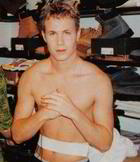 Ashley Parker Angel : ashley-parker-angel-1327689334.jpg