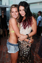 Ashley Tisdale : TI4U1383933141.jpg