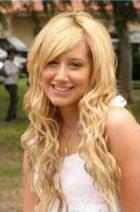 Ashley Tisdale : TI4U_u1152673539.jpg