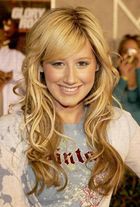 Ashley Tisdale : TI4U_u1155606758.jpg