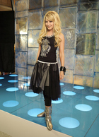 Ashley Tisdale : TI4U_u1158425793.jpg