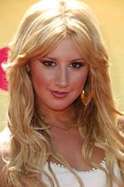 Ashley Tisdale : TI4U_u1159673874.jpg