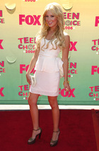 Ashley Tisdale : TI4U_u1159981414.jpg