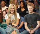 Ashley Tisdale : TI4U_u1190992075.jpg